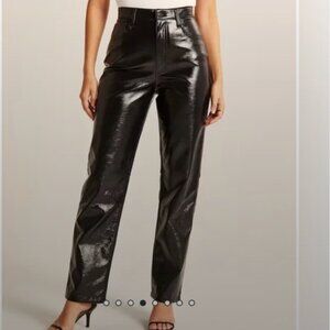 Abercrombie Curve Love Patent Leather 90s Straight Pants - 28